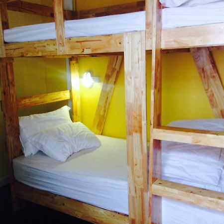 De Hostel Прачуапкхирикхан Экстерьер фото
