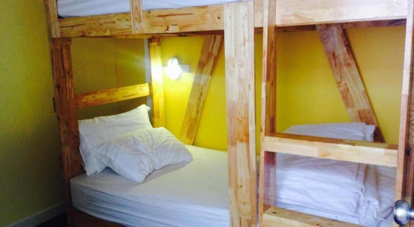 De Hostel Прачуапкхирикхан Экстерьер фото