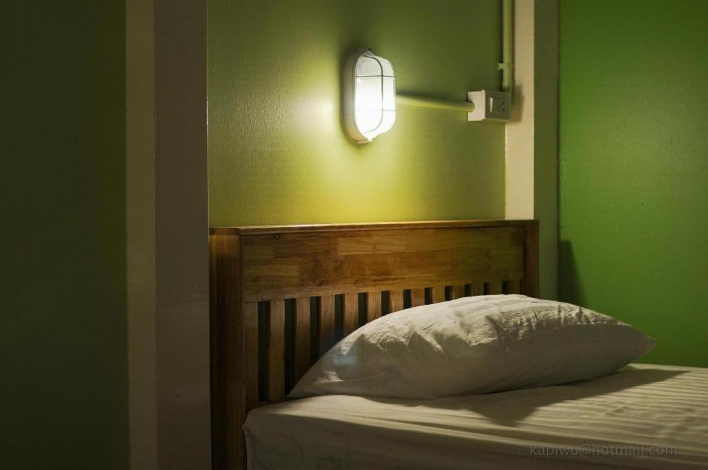 De Hostel Прачуапкхирикхан Экстерьер фото