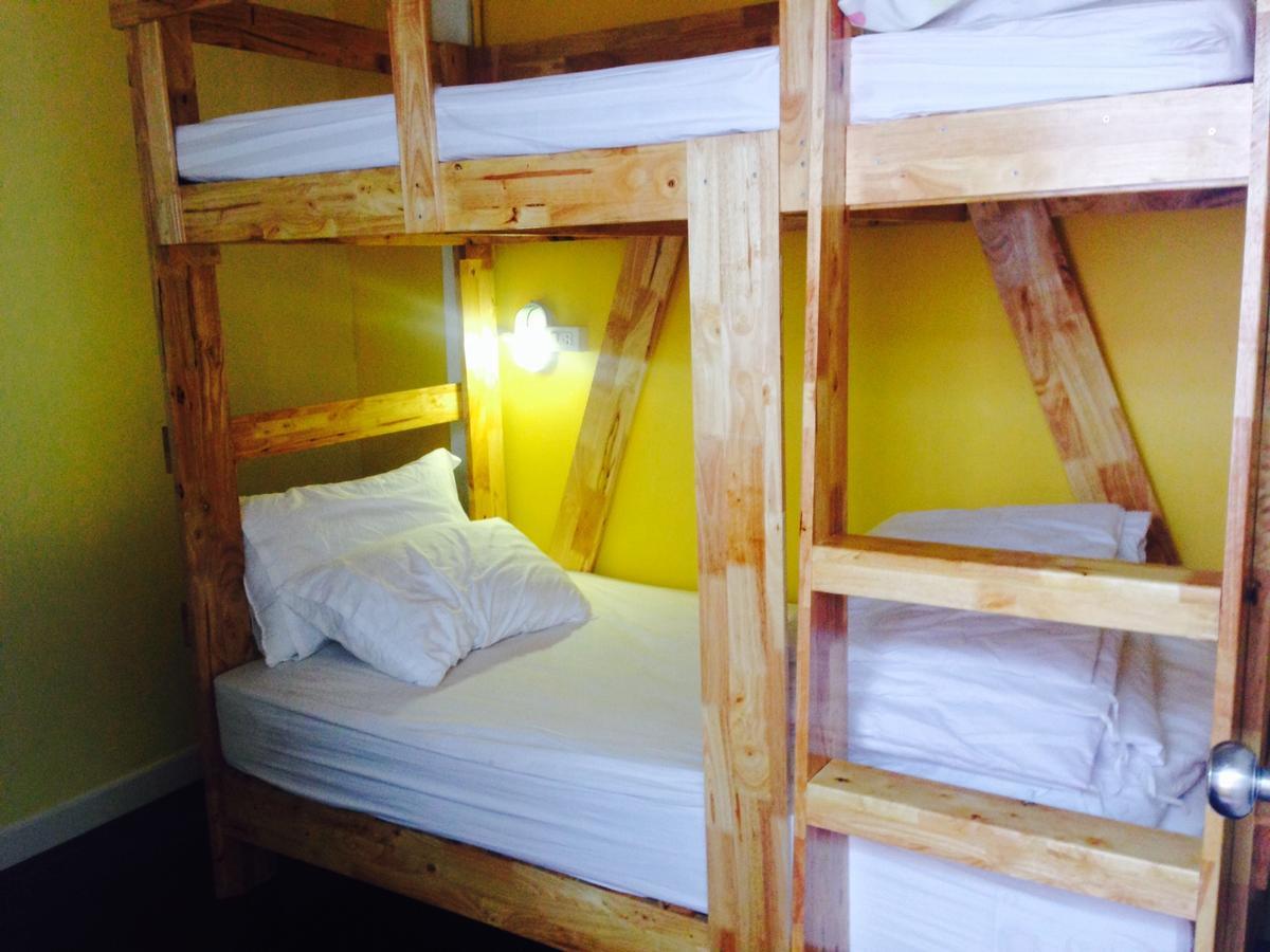 De Hostel Прачуапкхирикхан Экстерьер фото